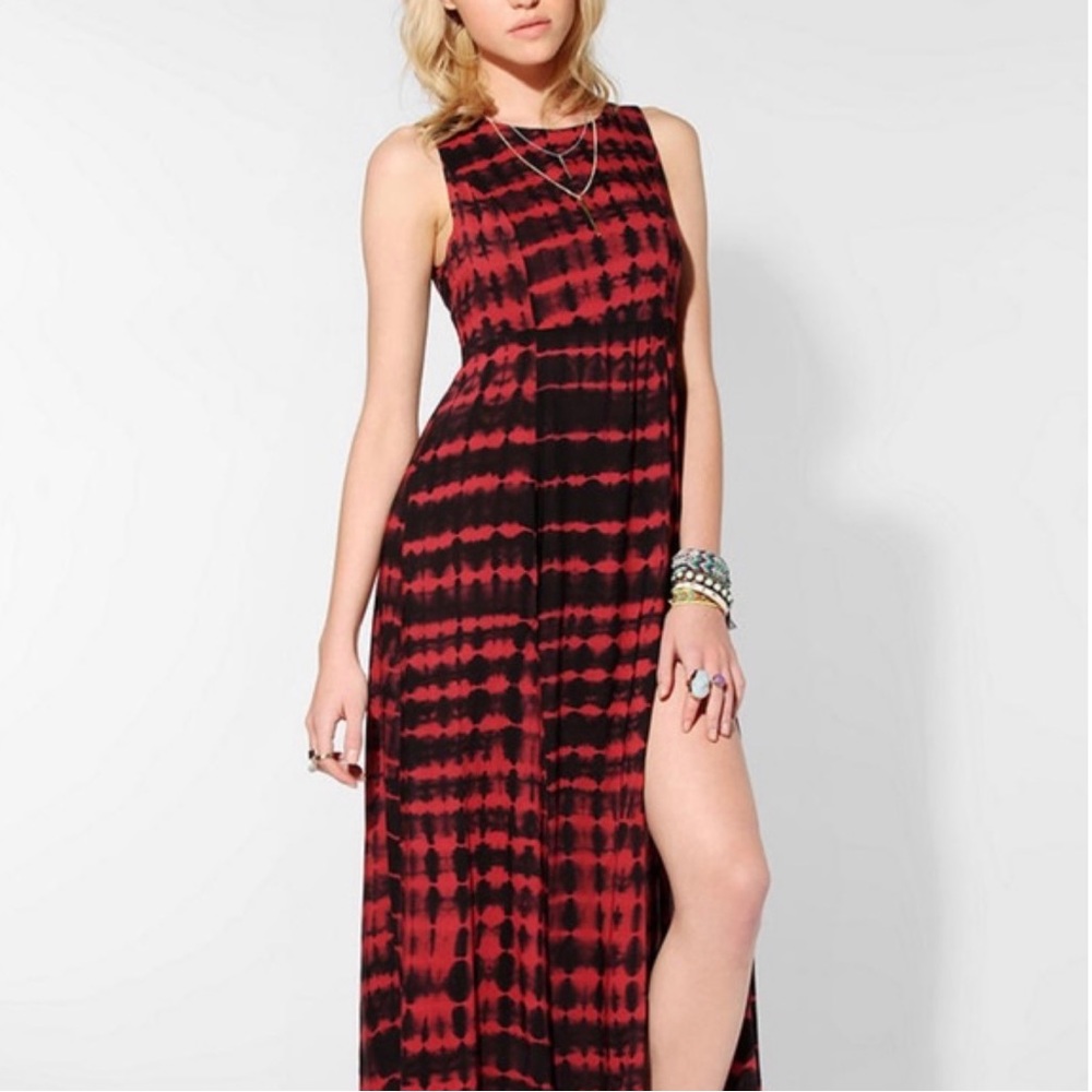 MinkPink Tie-Dye Midi Dress red black gorpcore grunge y2k size M